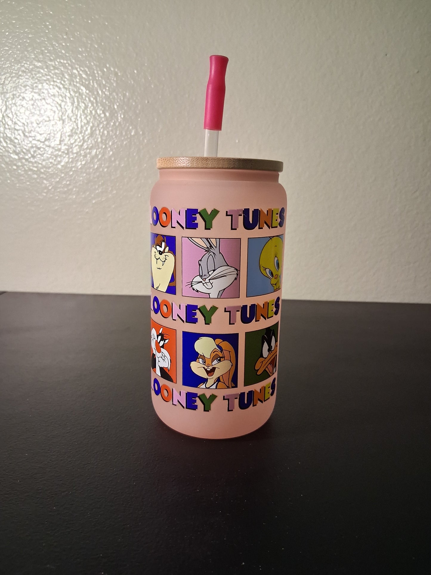 Looney Tunes Pink Frosted Tumbler